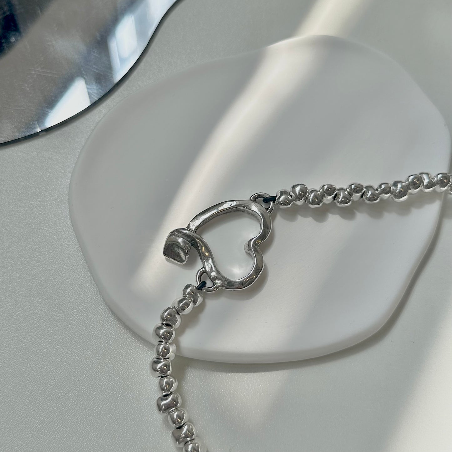 Otro Accesorio 西班牙手工飾物 - Pebble Heart Necklace 大心心粒粒頸鏈
