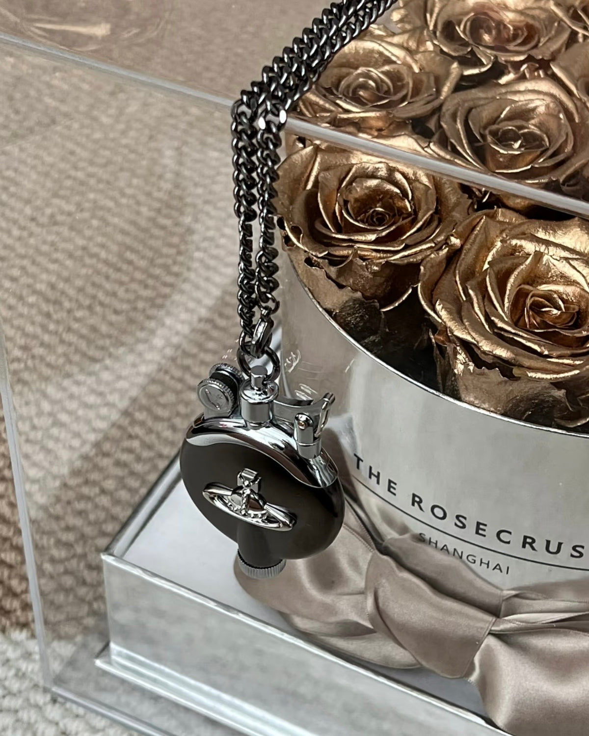 Vivienne Westwood 日本限定金屬頸鏈打火機 [日本直送現貨中]