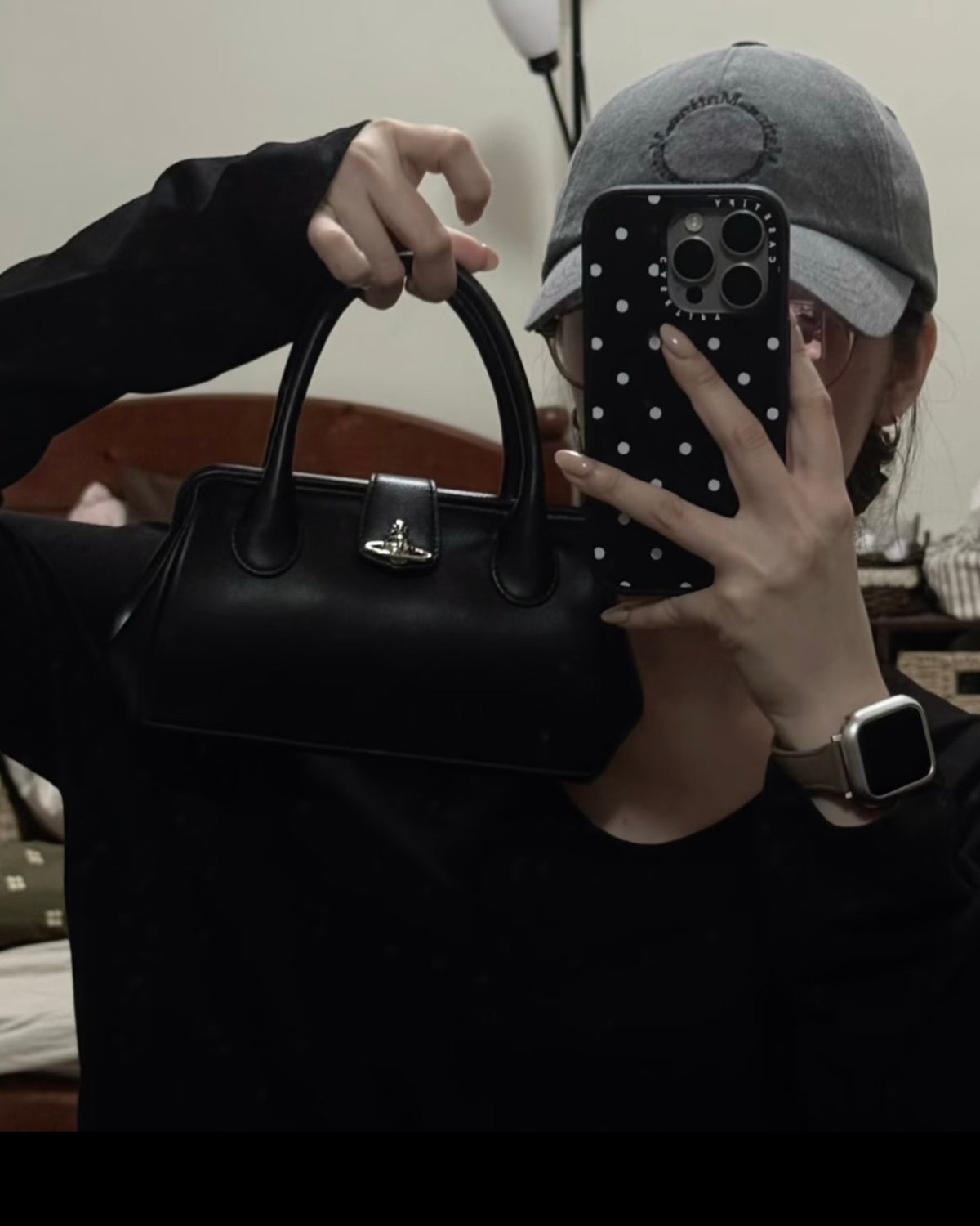 Vivienne Westwood Pamela Small Bag 保齡球袋 [明星同款2026年新品上架優惠］