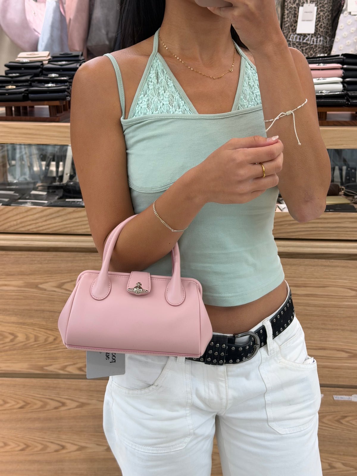 Vivienne Westwood Pamela Small Bag 保齡球袋 [明星同款2026年新品上架優惠］