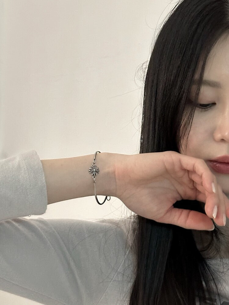 韓國OFUSE Cross Round Bracelet [aespa Giselle同款]