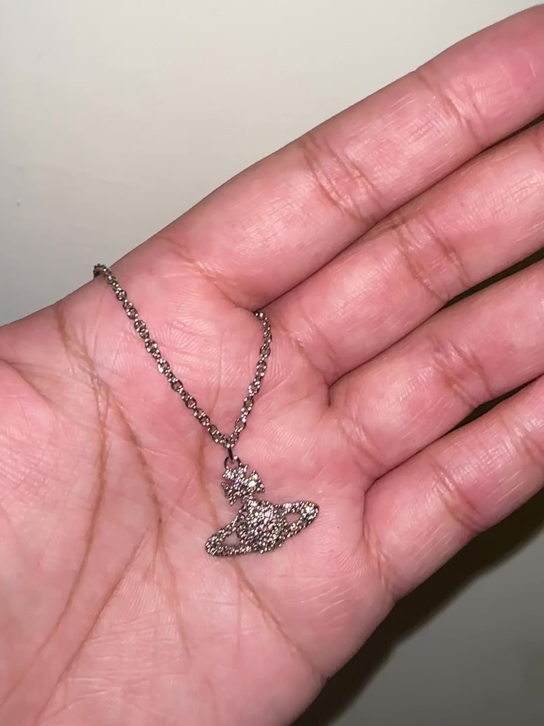 Vivienne Westwood Grace Bas Relief Pendant Necklace - All Pink